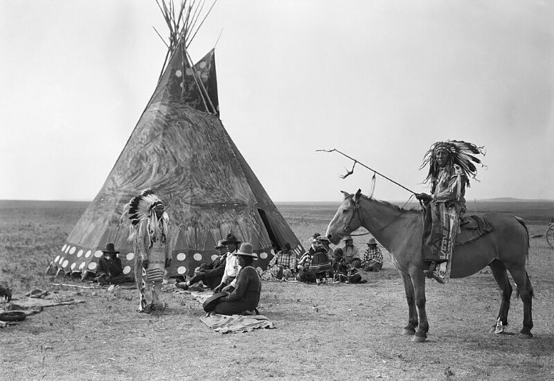 Поселение индейцев на Великих равнинах, 1890 год