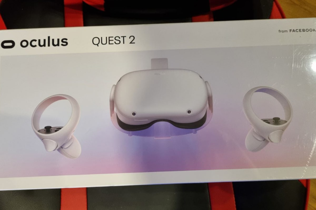Oculus quest 2 128gb. VR шлем Oculus Quest 2. Oculus Quest 2 комплект. Oculus Quest 2 коробка. Шлем виртуальной реальности Oculus Quest 2 - 256 GB.