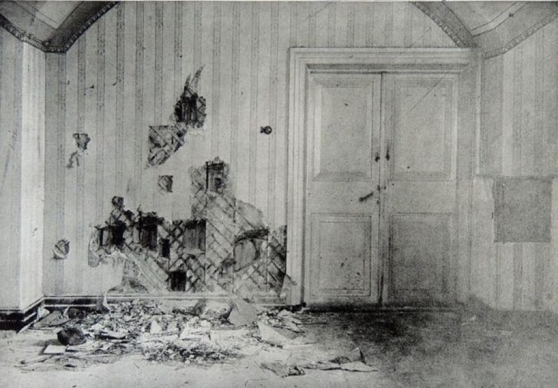 Комната, где семью Романовых расстреляли в ночь с 16 на 17 июля 1918 года. Ипатьевский дом, Екатеринбург