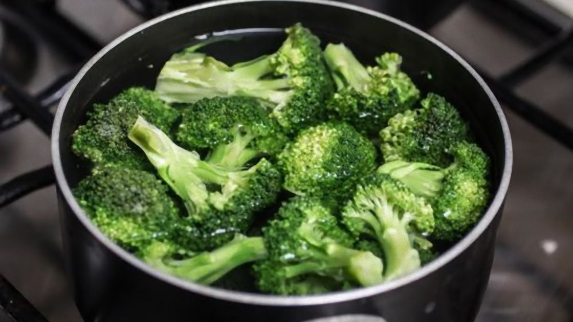 Как варить брокколи и сколько по времени