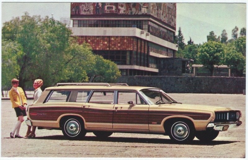 Ford Country Squire 1968 года выпуска — Универсал, который вмещает десять человек