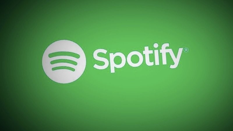 Рок против антиваксеров: почему Нил Янг ополчился против Spotify