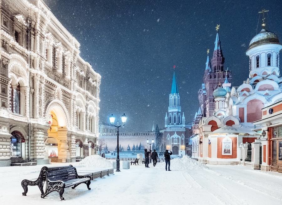 Дни "зимней резины" в Москве сократят