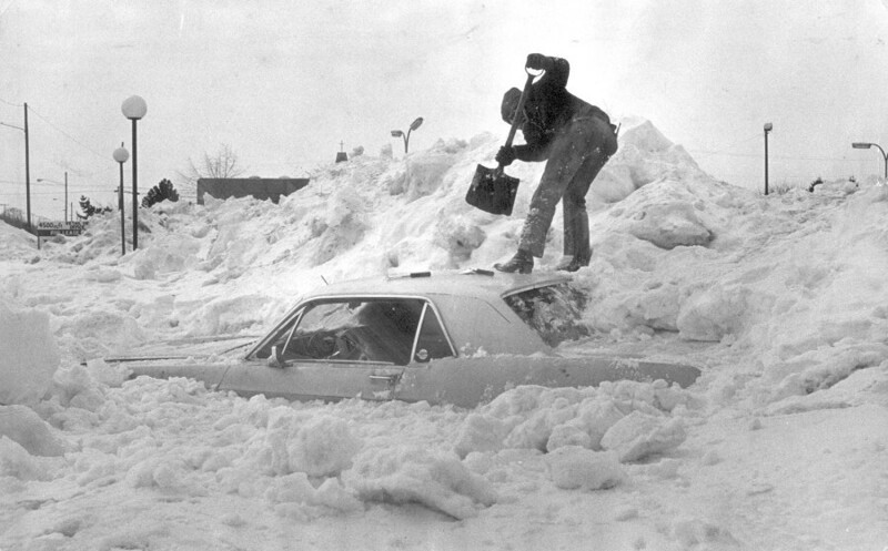 Самое смертоносное природное бедствие в Иране - буран с 3 по 9 февраля 1972 года.