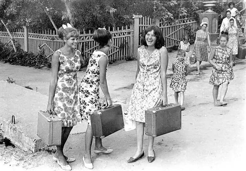  Девушки из 1975 года