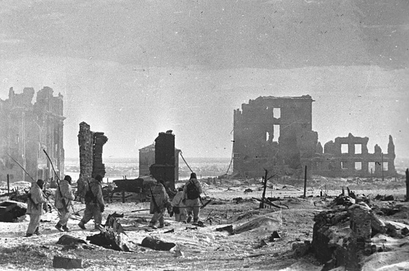 Центр Сталинграда после освобождения от немцев. 1943 год