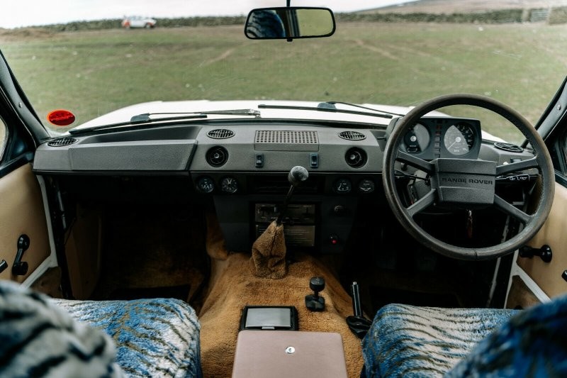 Трехдверный Range Rover 6×6: необычный английский 6-колесный внедорожник