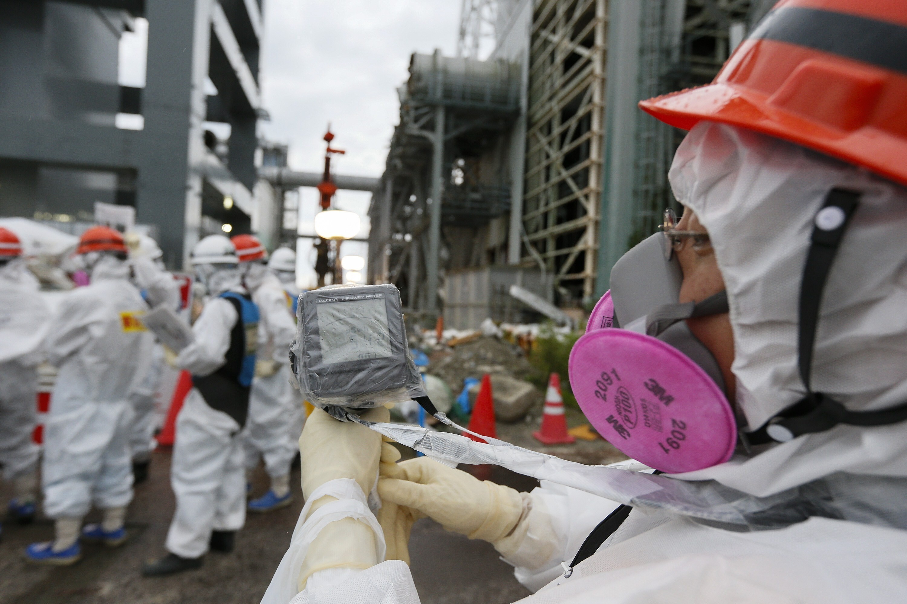 Аварии с загрязнением окружающей среды. Авария на АЭС Фукусима-1. Радиационная авария Фукусима. Выброс радиации Фукусима АЭС. Фукусима 2011.