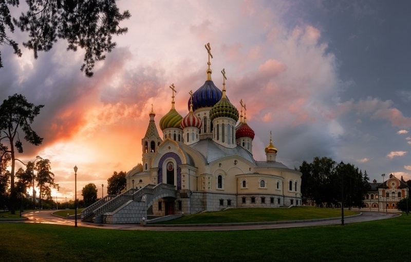Депутат Госдумы заявил, что в Москве слишком мало храмов