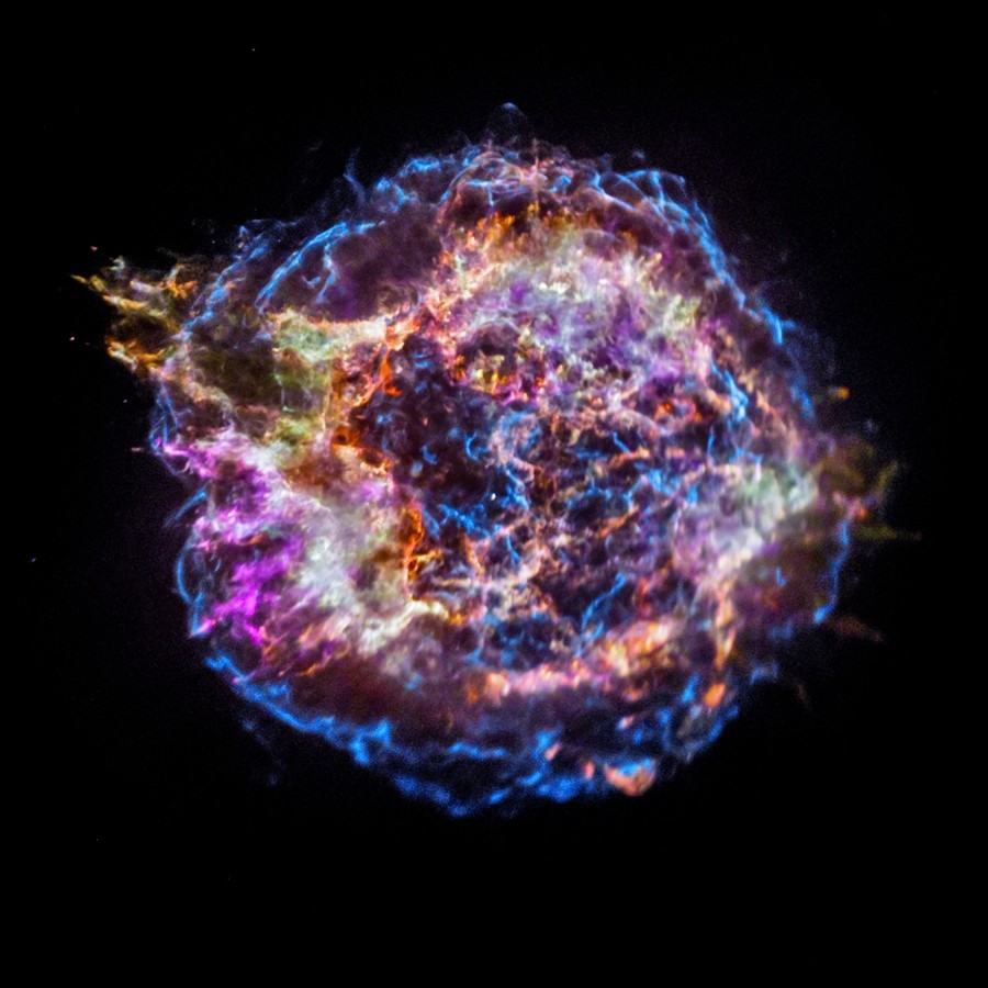 Новый космический телескоп NASA прислал первый снимок остатка сверхновой