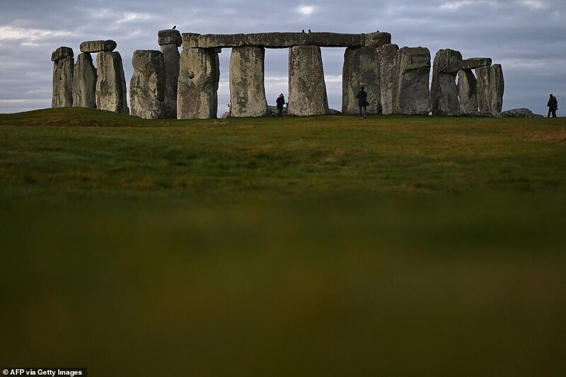 Выставка "Мир Стоунхенджа" рассказывает историю 3500-летнего неолитического каменного круга в Уилтшире