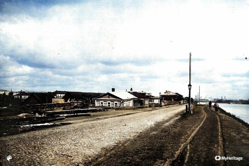 Набережная в Хамовниках в сторону Кремля  1912 год.