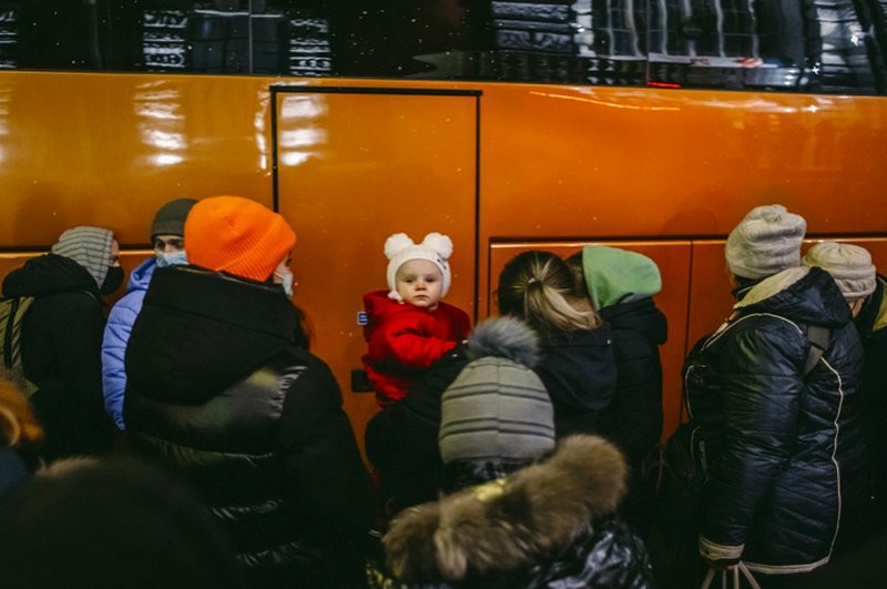 Беженцы из Донбасса: как проходит эвакуация в российские регионы