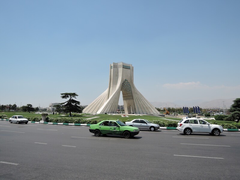 2-ой день, Тегеран