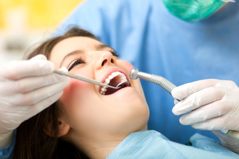 Почему в США такая дорогая стоматология и что в этом деле творится в России