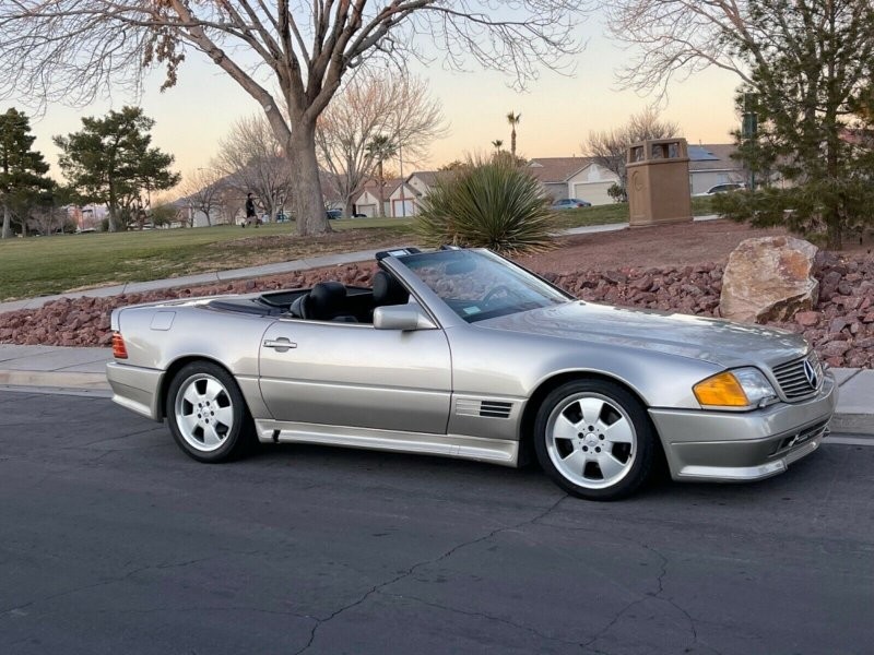 Родстер Mercedes-Benz 1990 года выпуска, принадлежавший Майку Тайсону: почему он такой дешёвый?