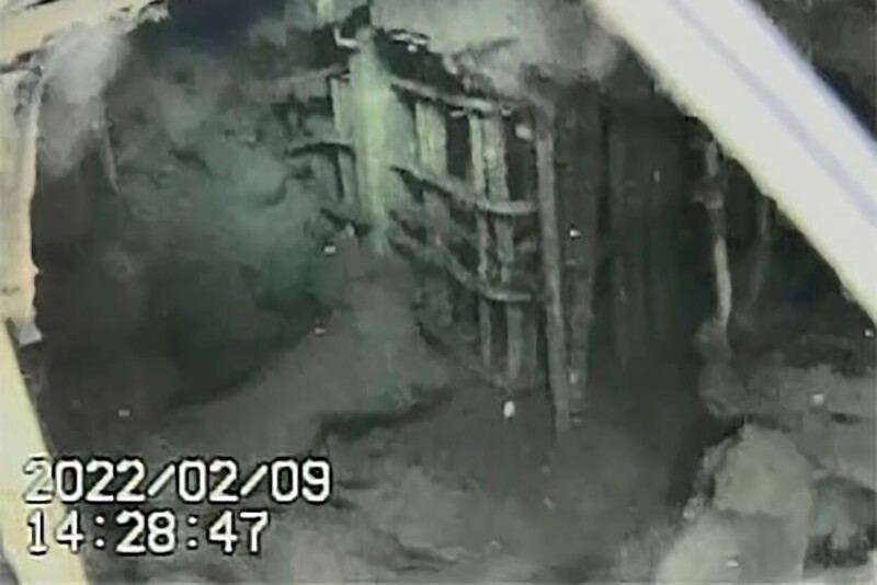 Жутковатые снимки изнутри реактора АЭС на Фукусиме