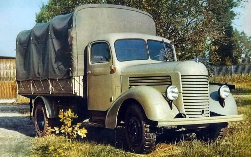 Первый грузовик завода — ТАМ Pionir