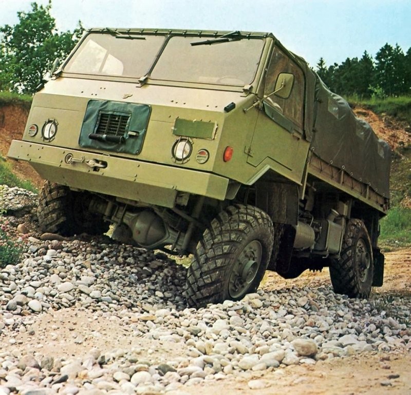 Армейская серия ТАМ 110