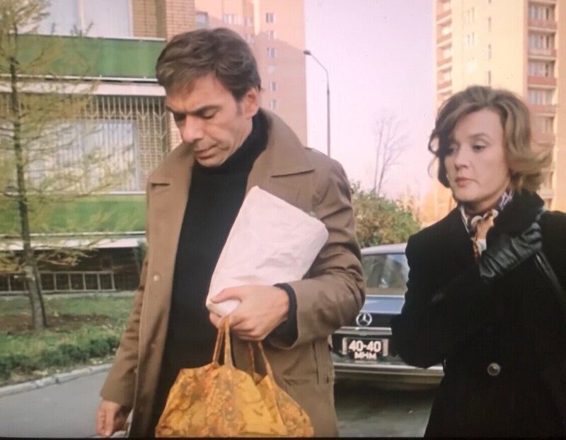 О чем можно узнать из эпизода, в котором Катерина из фильма «Москва слезам не верит» делает покупки?