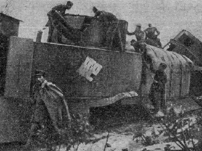 Чем закончился единственный в истории бой бронепоезда "Илья Муромец" с бронепоездом "Адольф Гитлер"