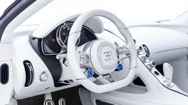Самый белоснежный в мире Bugatti знаменитого рэпера ищет нового владельца