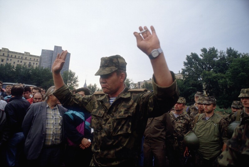 1991. Александр Лебедь в Москве во время попытки государственного переворота