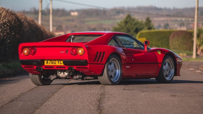 Качественная реплика ультраредкого Ferrari 288 GTO ищет нового владельца