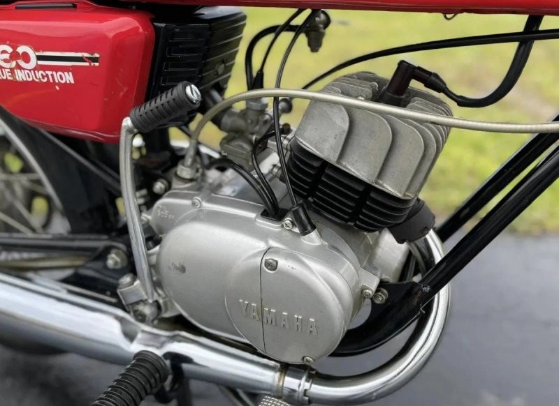 Yamaha RD60 середины семидесятых, похожий на мокик «Верховина»