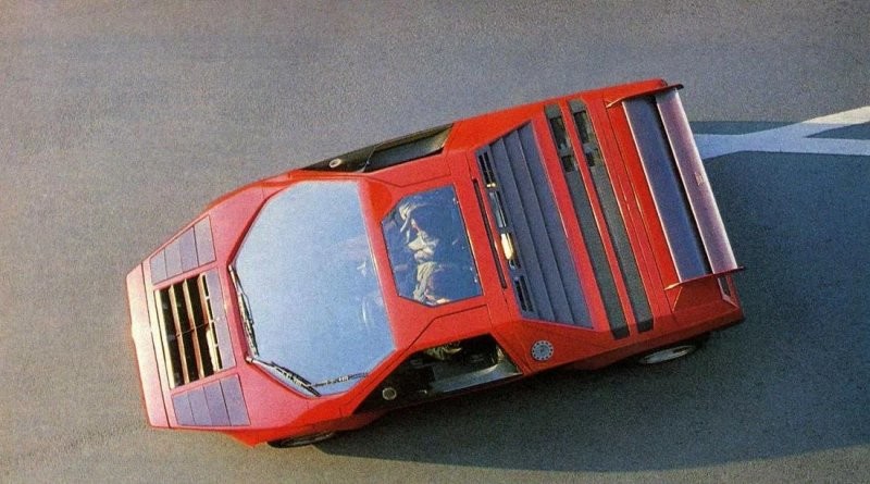 Vector W8: невероятный американский гиперкар, как ответ Lamborghini