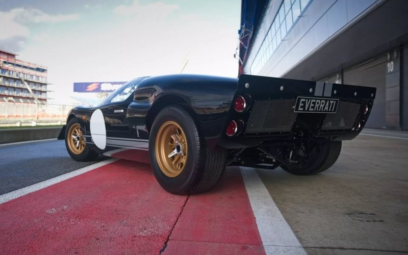 Легенда Ле-Мана на батарейках: компания Everrati представила первый электрический  Ford GT40