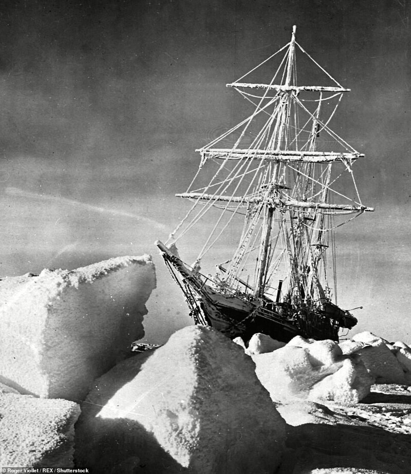 "Эндьюранс" в ледяной ловушке, октябрь 1915 года