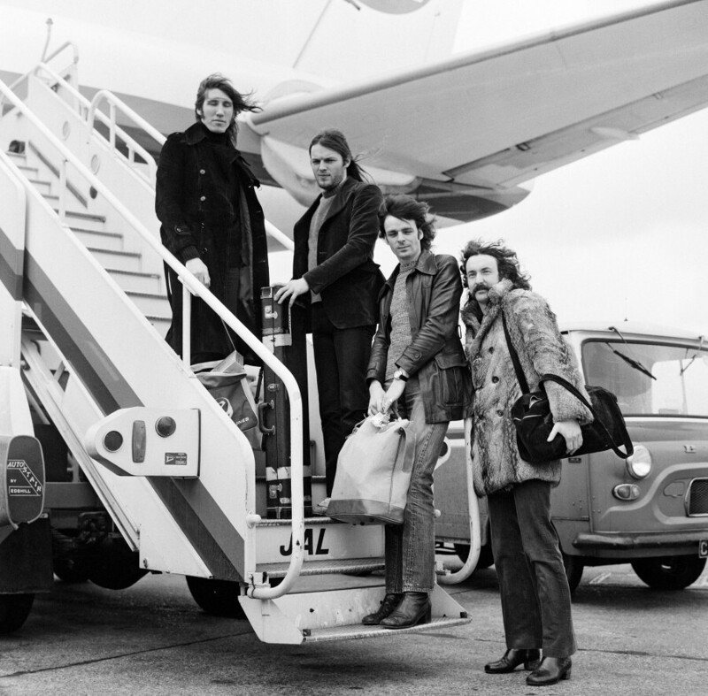 3 марта 1972 года. Pink Floyd перед вылетом в Японию. Фото Peter Stone.