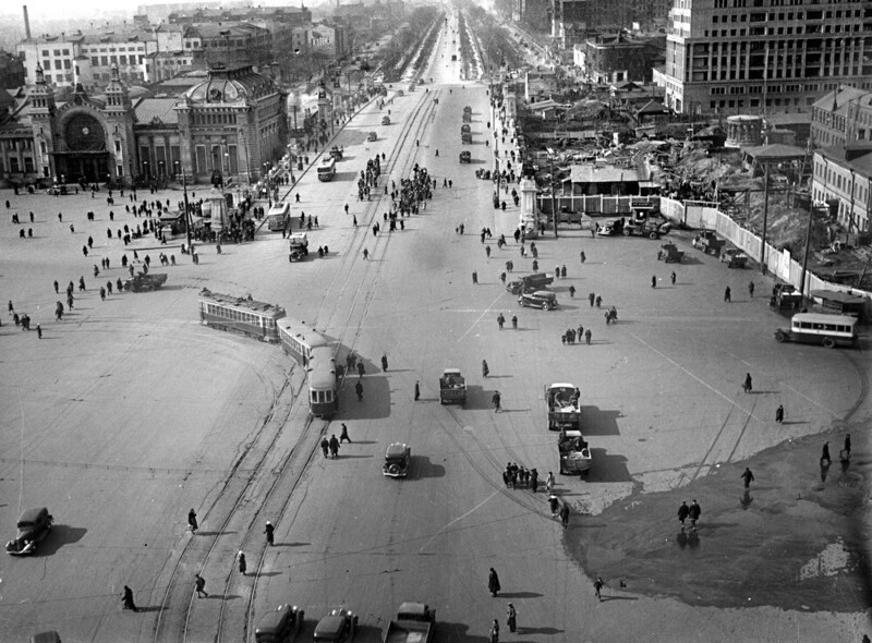У Белорусского вокзала, Москва. 1939 год