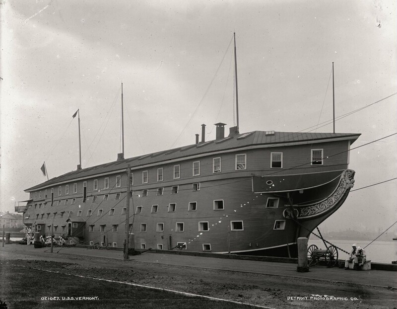 USS Вермонт, Бруклинская военно-морская верфь, 1900 г.