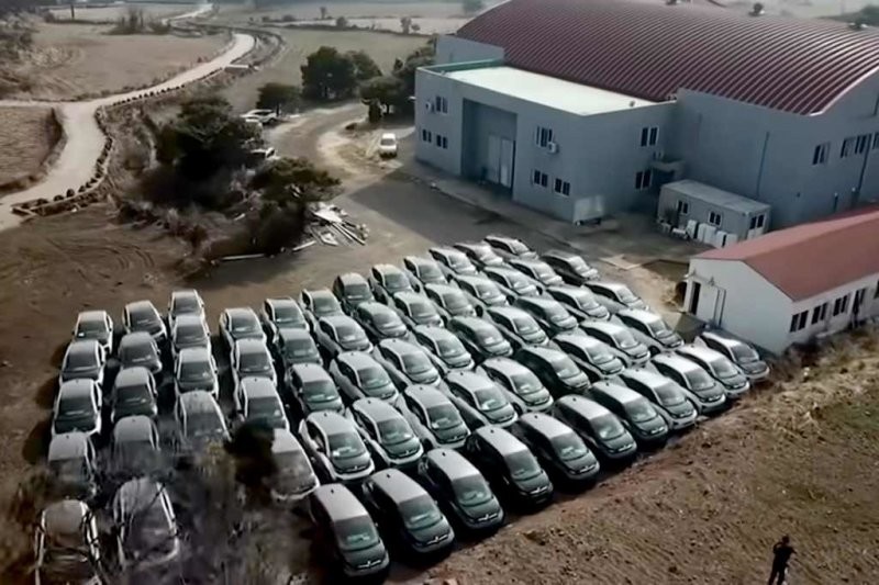 Более сотни прокатных BMW i3 брошены на острове Чеджу в Корее