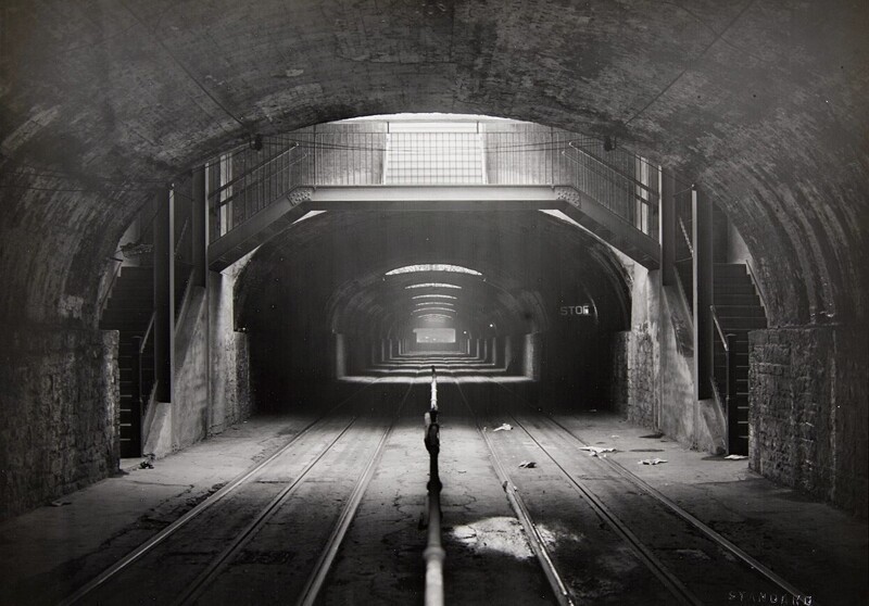Тоннель на Парк-авеню. Вид в северном направлении со станции «Murray Hill Tunnel» на 38-й улице, 17 июля 1923 года.