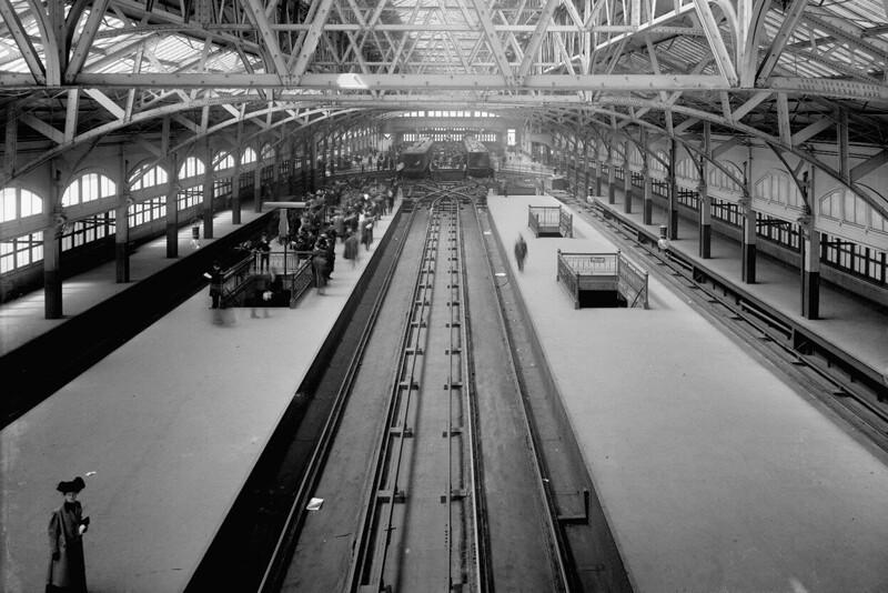 Внутренний вид станции «Бруклинский мост», 6 апреля 1907 года.
