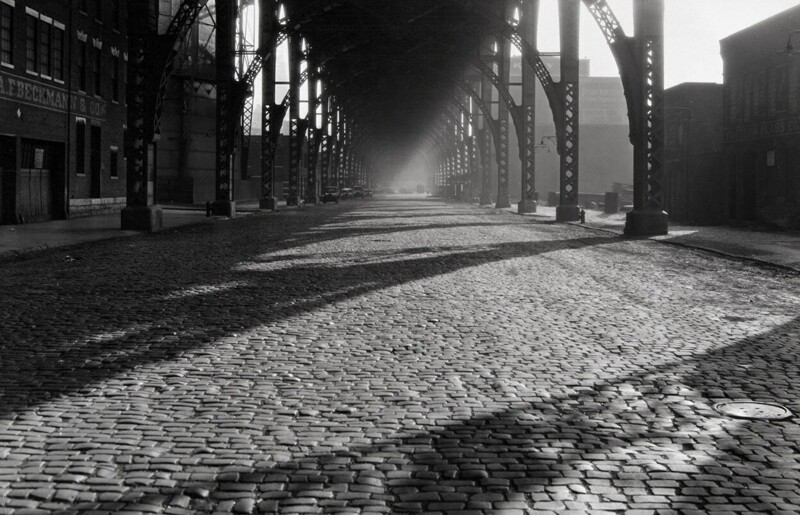 12-я авеню. Вид в южном направлении со 134-й улицы под путепроводом, 6 октября 1929 года. 