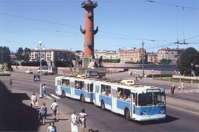 СМЕ (система многих единиц) из троллейбусов ЗиУ–9, 1987 год, Ленинград