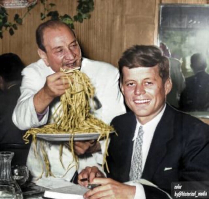 Джон Кеннеди, ресторан в Риме , 1963 год