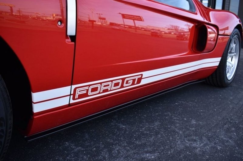 Редкий Ford GT первого поколения с пробегом всего 50 миль на одометре выставлен на продажу