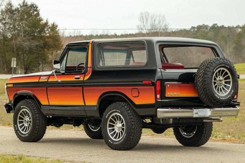 Восстановленный Ford Bronco 1979 года