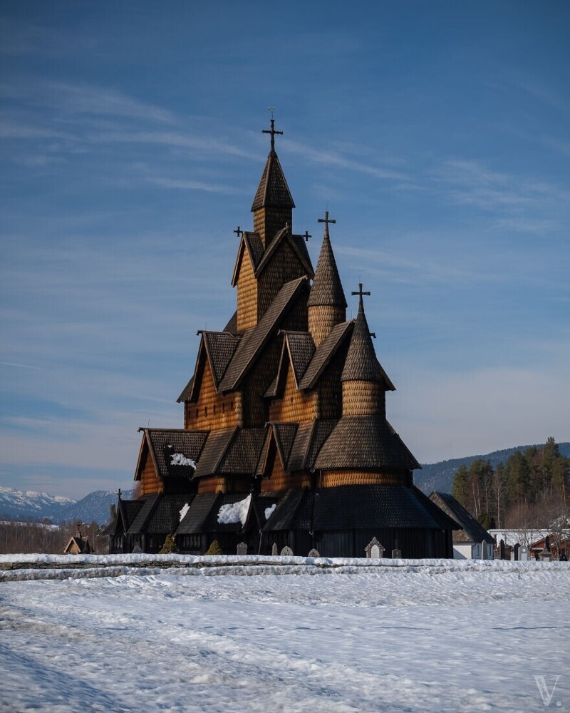 Каменная церковь в Хеддале, Норвегия