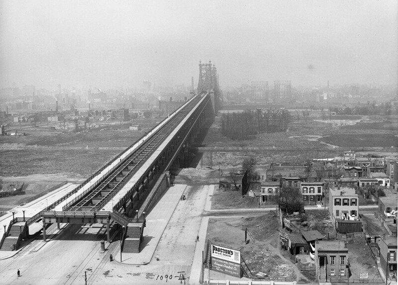 Мост Куинсборо, ведущий на Манхэттен, 1 мая 1912 года.