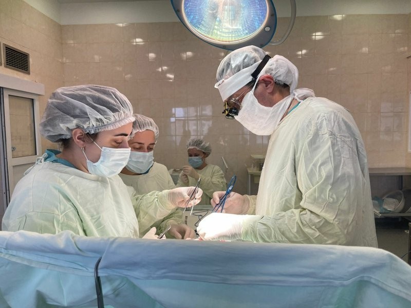 Хирурги детской больницы Сперанского спасли младенца с редкой аномалией кишечника
