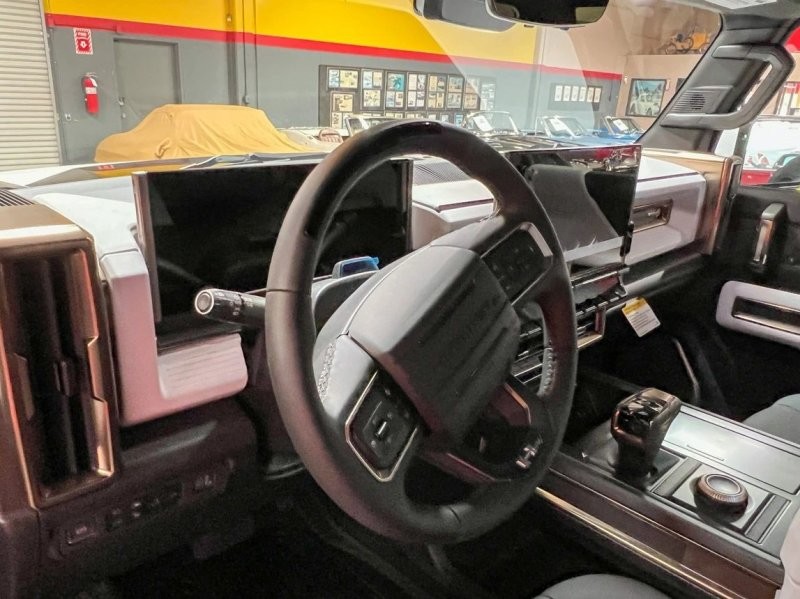 GMC Hummer EV Pickup Edition 1 — на заре эпохи электрических пикапов 