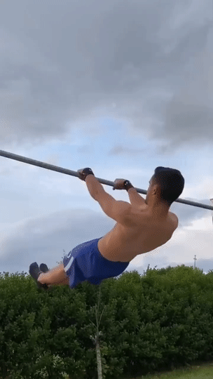 Чуток не успел