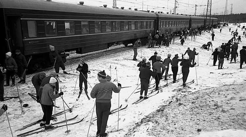 История страны под стук колес. 2ч