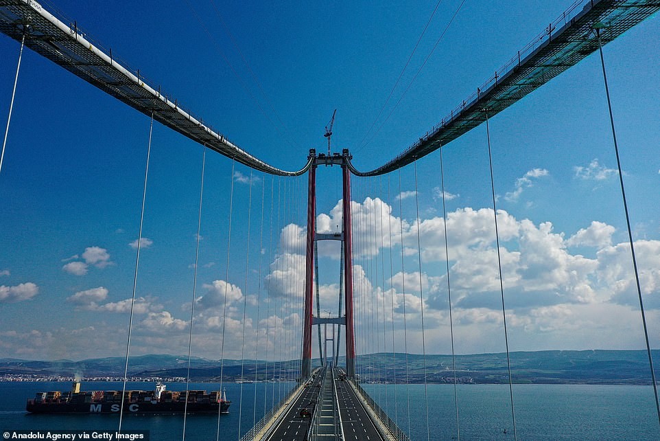 Большой мост в турции